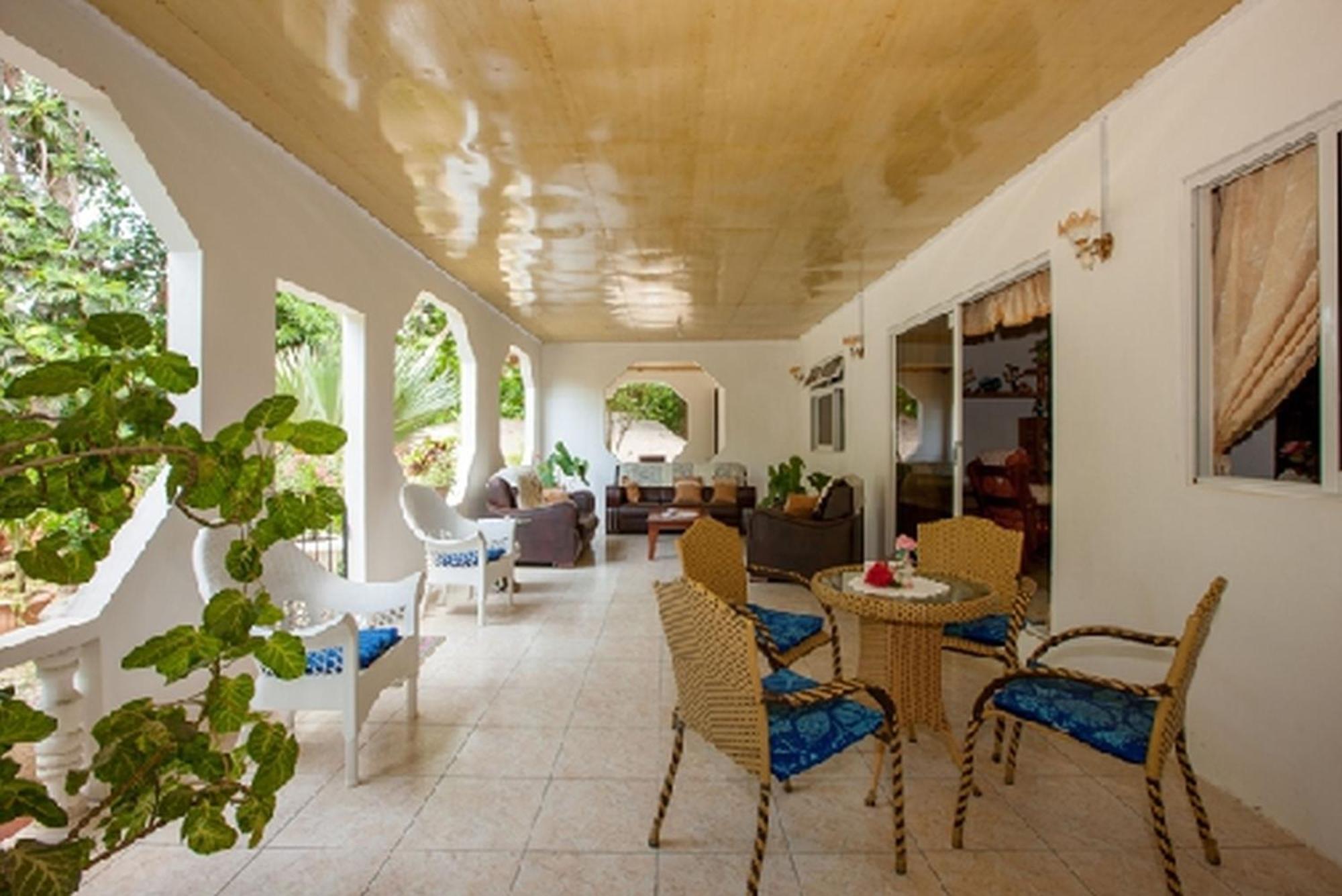 Jeanny'S Apartment Grand Anse  Exterior photo